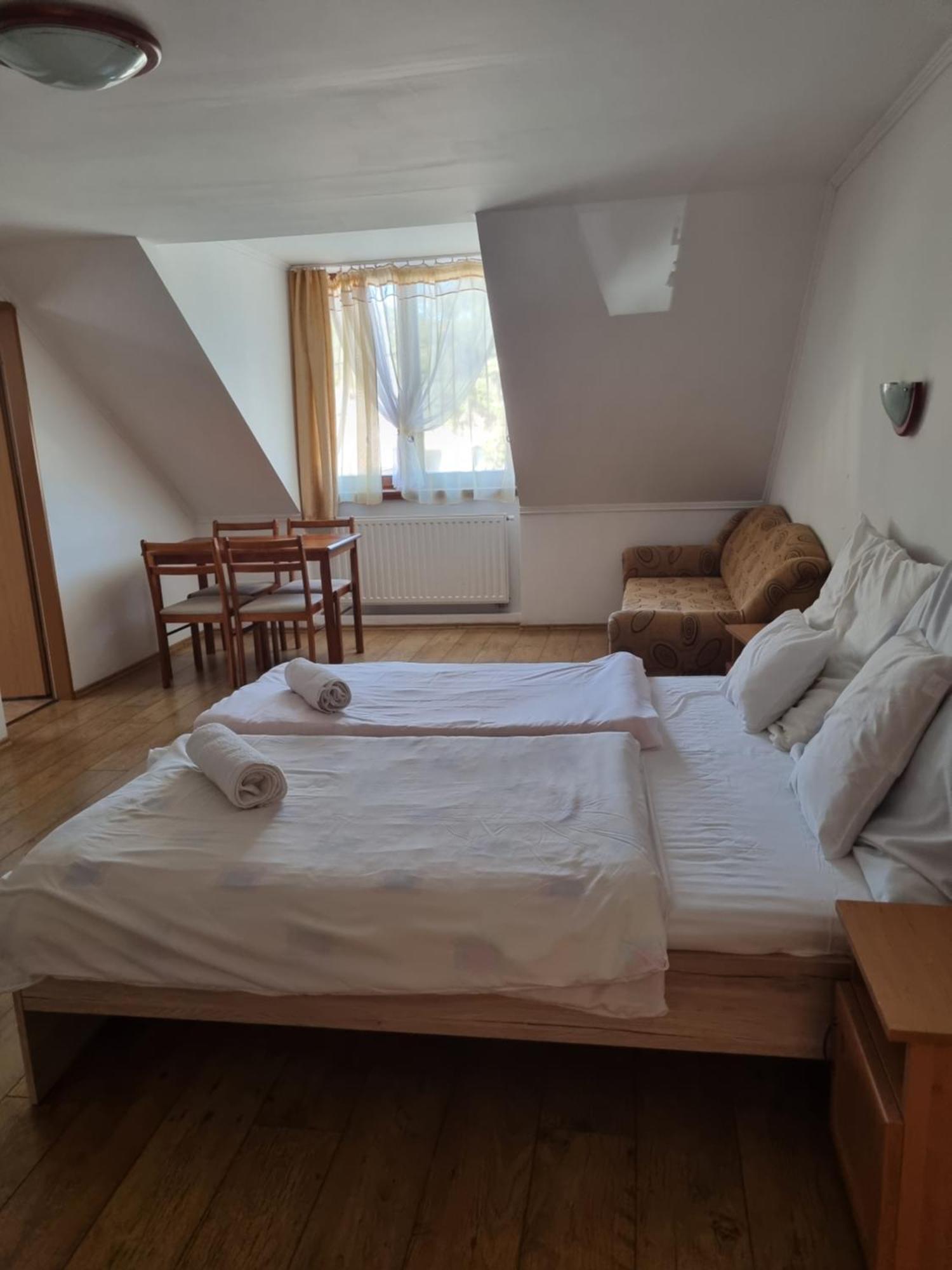 Kemences Fogado Bed & Breakfast Tardos Luaran gambar
